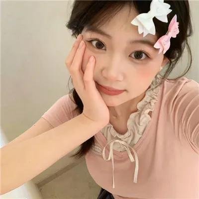 墙里的女人